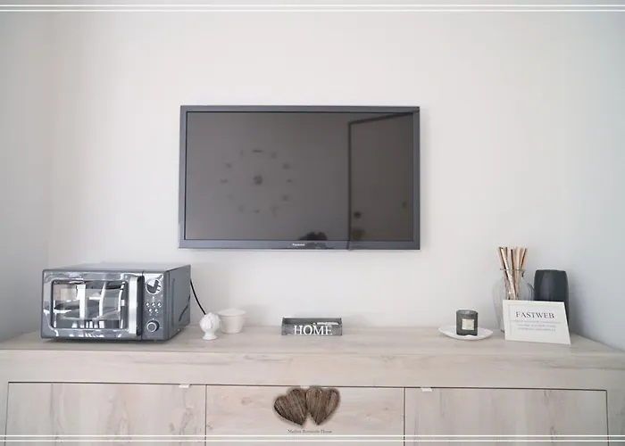 Medico Romantic House